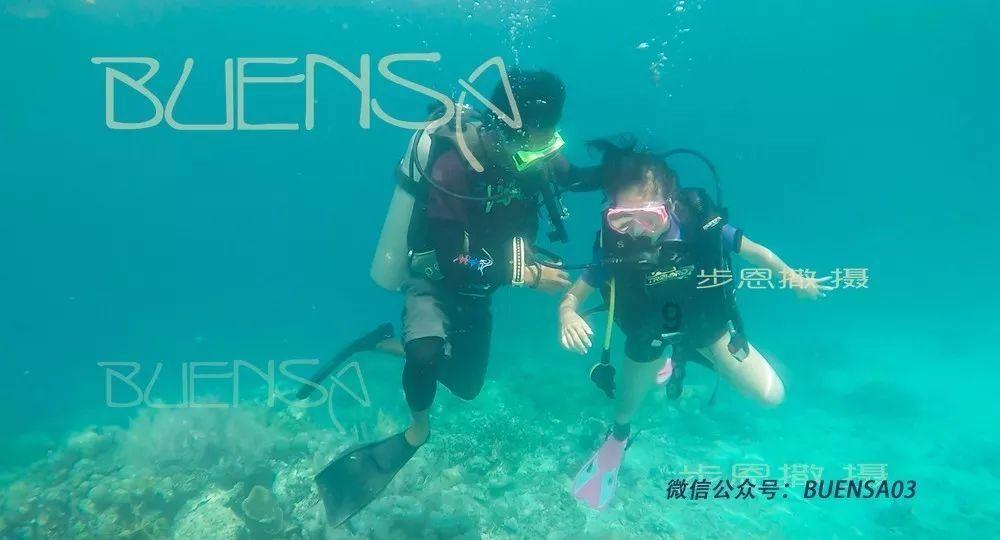 伊金霍洛旗第十八届人民代表大会第三次会议举行第二次全体会议