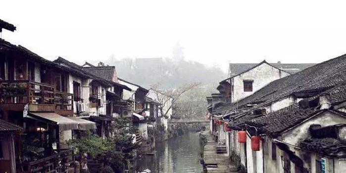 中国发生7级地震